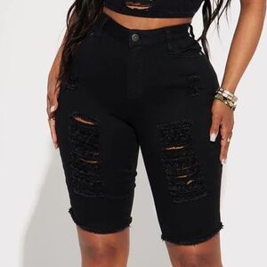 Fashion Nova black distressed denim shorts Women’s size 7 Brand new with tags